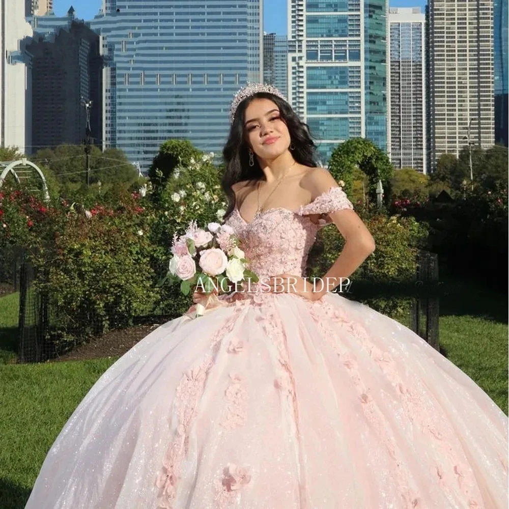 Angelsbridep z ramienia różowa suknia balowa sukienka na Quinceanera Vestidos De 15 Quinceañera słodkie 16 dziewczynek formalna okazja sukienki