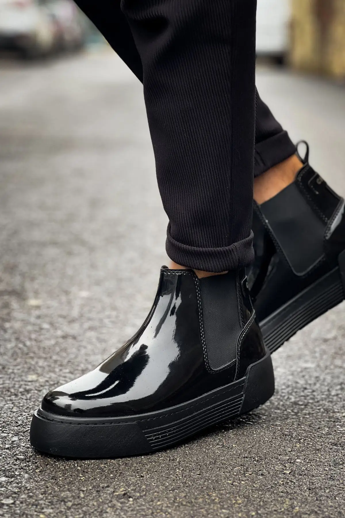 Ботинки мужские черные зимние, глянцевые, CH069