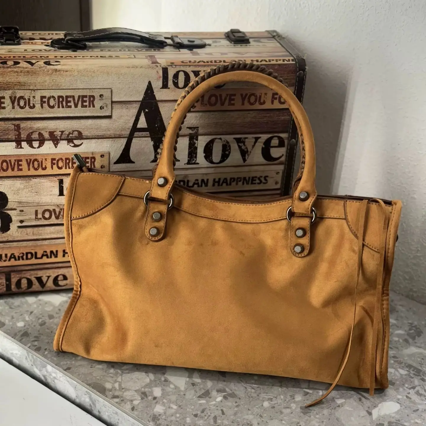 

Genuine Leather Handbag Classic Large Capacity Suede Tote Shoulder Bag Crossbody Purse For Women Chic Office Commuter Bag