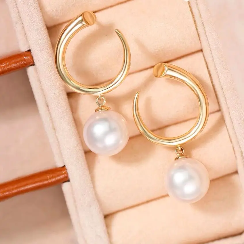 

MADALENA SARARA 18K Gold Horn Shape Dangle Earrings With Freshwater Pearl