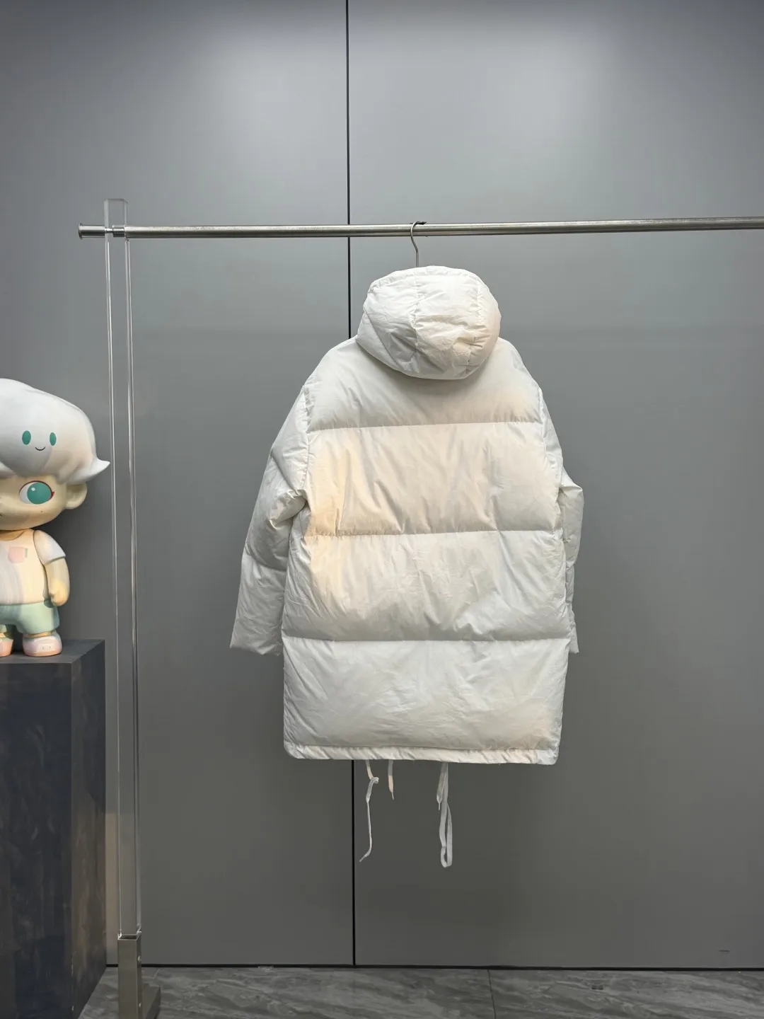 

High End Women's Winter new Hooded Mid Size Down Jacket Fashionable Loose and Thick warm Jacket 165