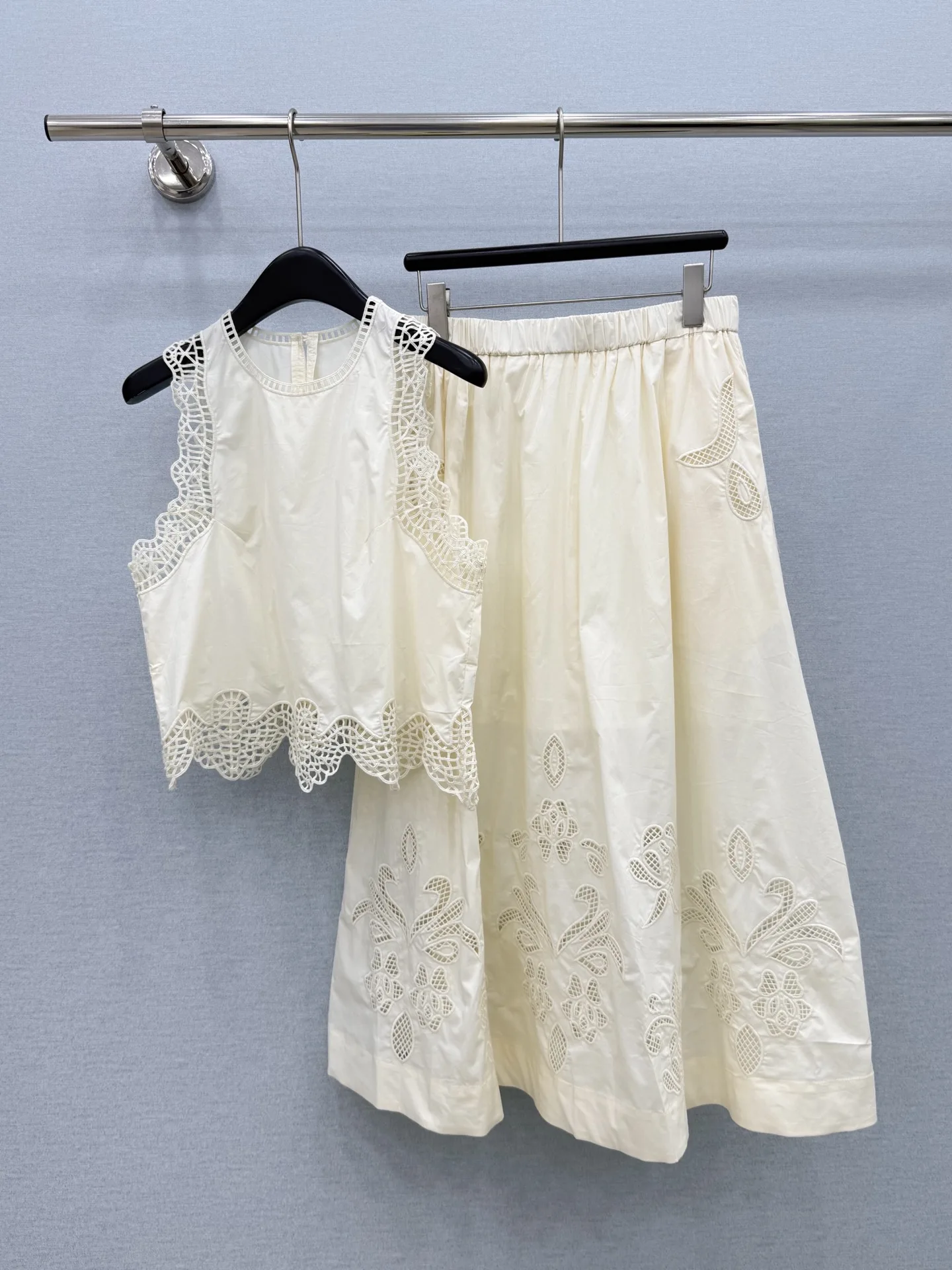 

2026 Summer New Arrival Women 2 Piece Set Hollow Floral Embroidery Elegant Top+Midi Skirt Luxury Lady Outfit