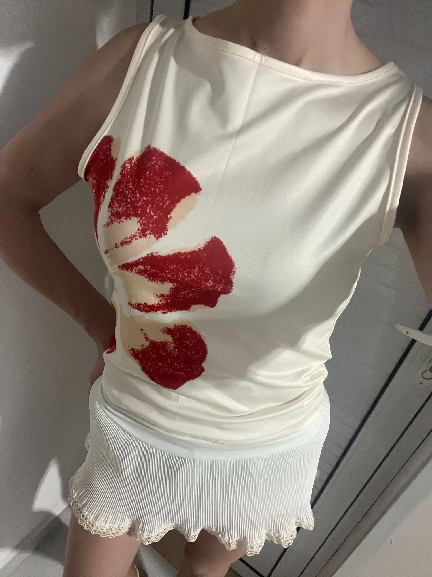 Women's Flower Print Crop Tank Top Fitted Boat Neck Sleeveless Summer Top for Party Club 2025 New Fashion photo review