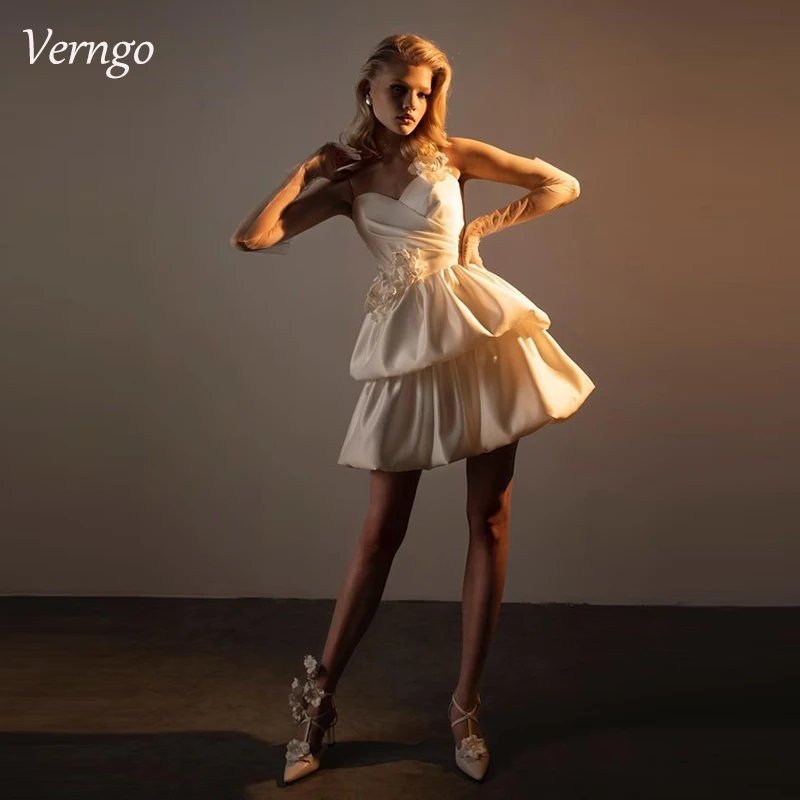 

Verngo Short Beach Wedding Dresses A-line Spaghetti Straps Satin Tiered Brides Dress 2024 Mini Wedding Party Bridal Gowns