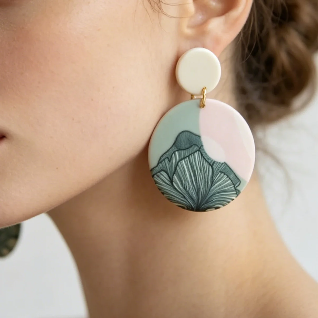 Artsy Floral Line Drawing Polymer Clay Earrings Modern Minimalist Sage Green Pink Dangles Aesthetic Botanical Illustration Jewel