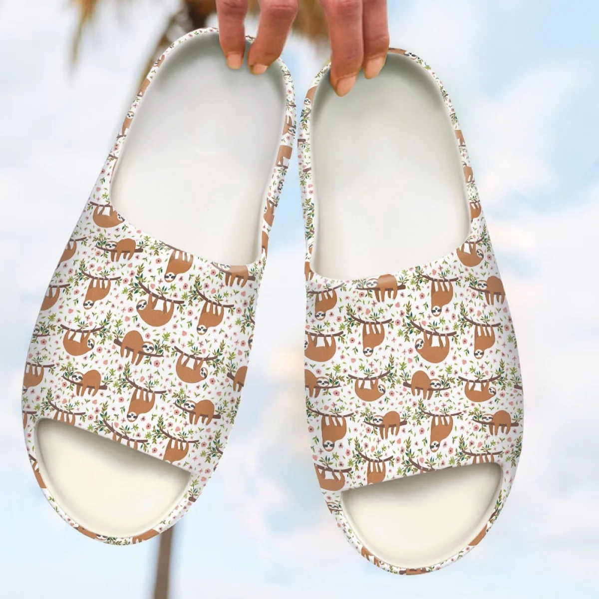 Cute Cartoon Sloth Hanging on Tree Woman Slippers Hawaii Seaside Resort Wear Outside Sandals Anti-slip Anti-Odor House Shoes