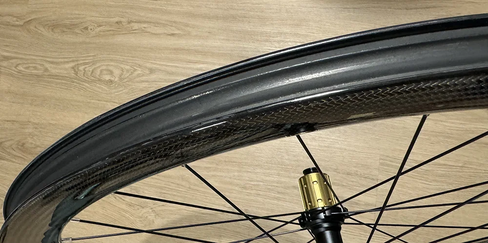 Rennrad-Scheibenbremsenlaufräder mit Ratchet-System, 700C 36T Wave Carbon Laufradsatz, 50mm Profilhöhe, Rennrad-Speichenlaufräder, 24 Speichen, Aero Carbonfaser-Laufräder – Detail 18
