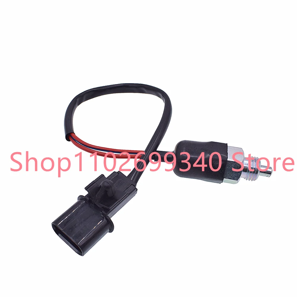 

МЭ 581047 Выключатель света заднего хода для Mitsubishi Pajero Sport Montero Challenger Nativa L200 4D56 6G72 K74T K76T K94 K96 V13V V23