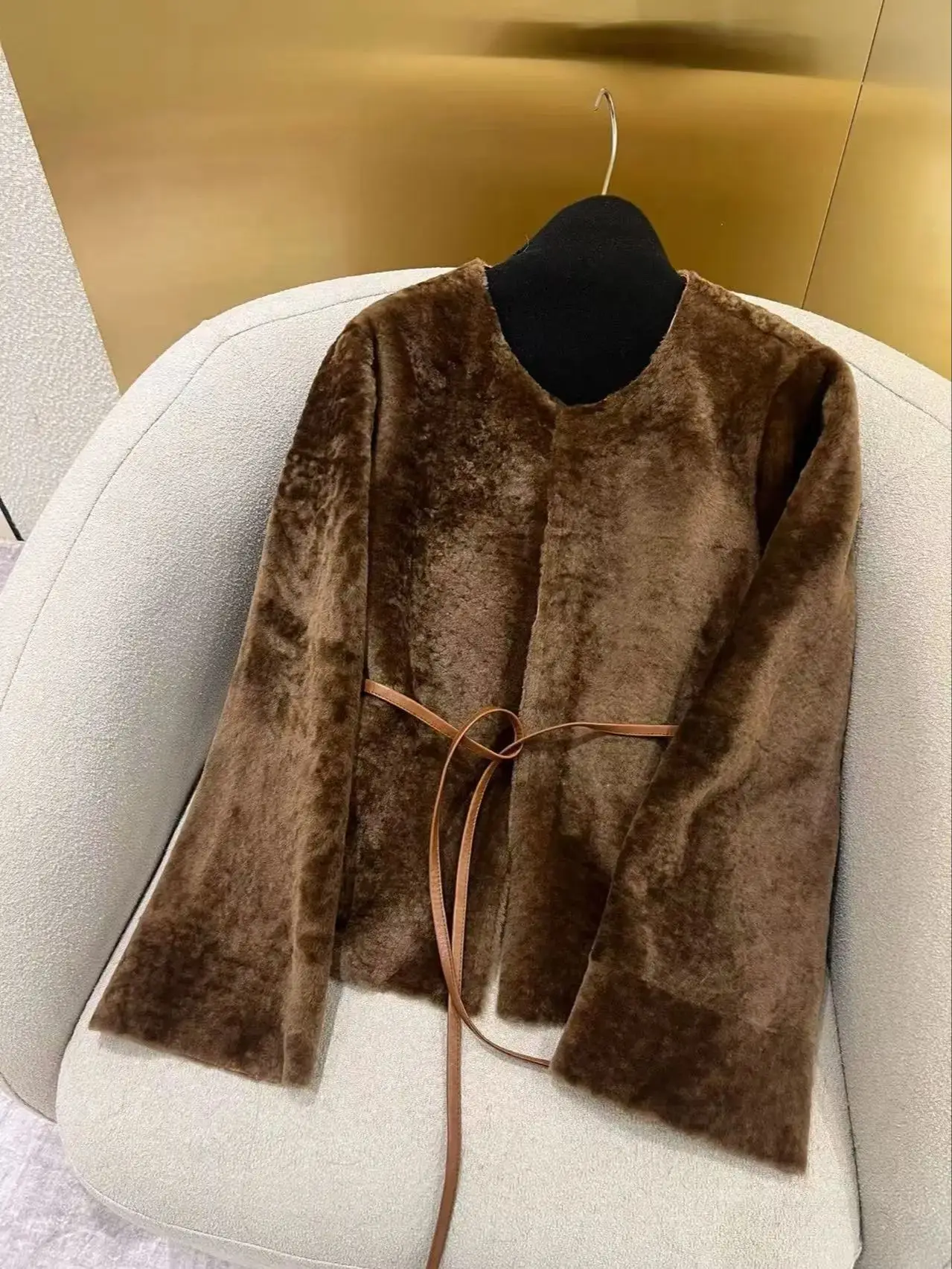 Women's winter solid color round neck Spanish imported lamb coat