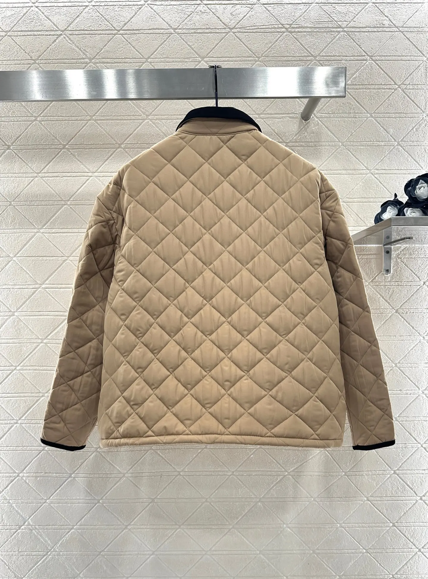 

2025 Autumn And Winter New Women Clothes Windproof And Waterproof Nylon Material Corduroy Collar Cotton Jacket