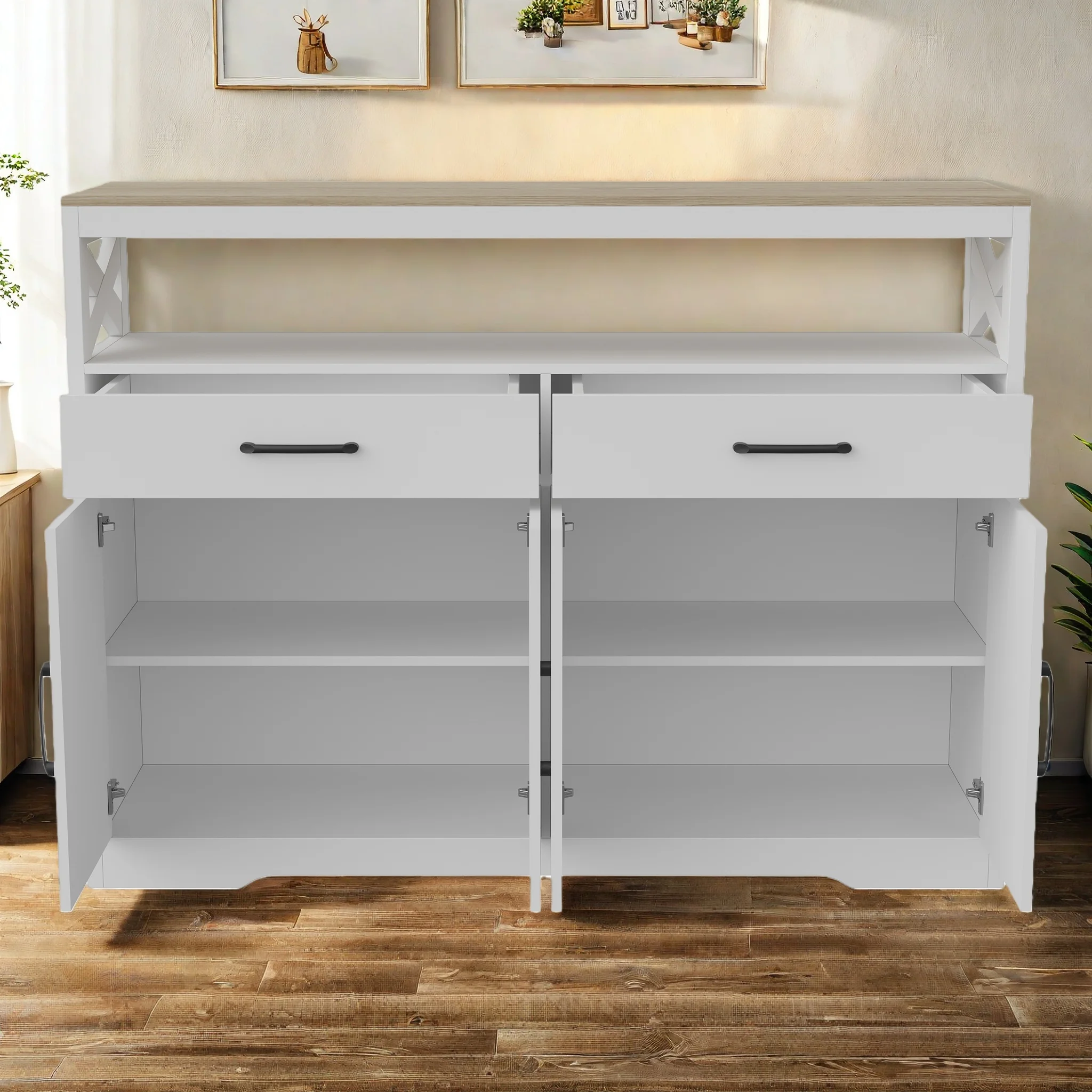 Credenza in stile scandinavo, mobile bianco con ripiano aperto, 2 cassetti e 4 ante con decorazioni a croce, offre ampio spazio per riporre oggetti in cucina, sala da pranzo o ingresso.