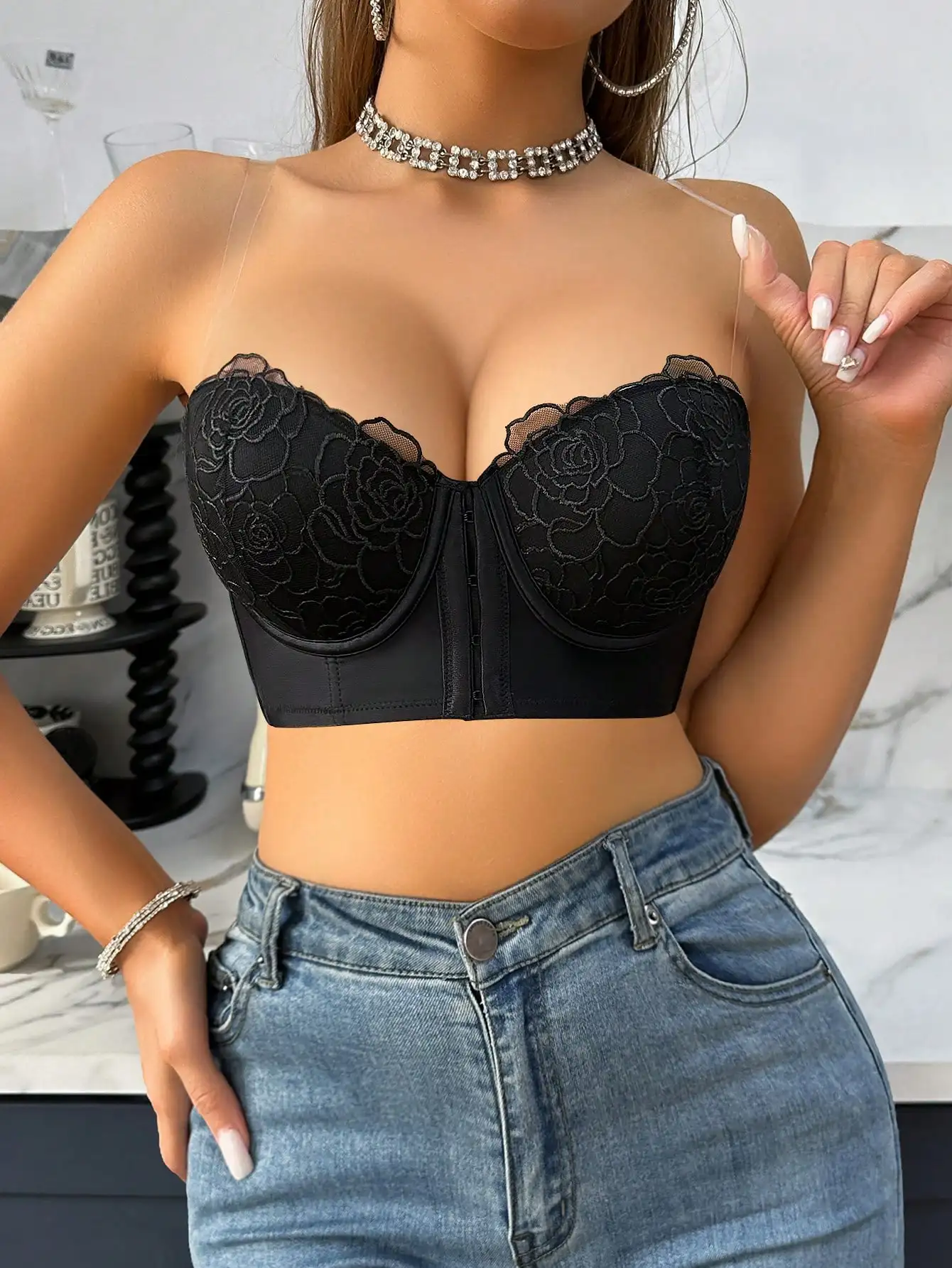 Women\'s black lace front button bra, underwire push-up, sexy back bra, suitable for all seasons