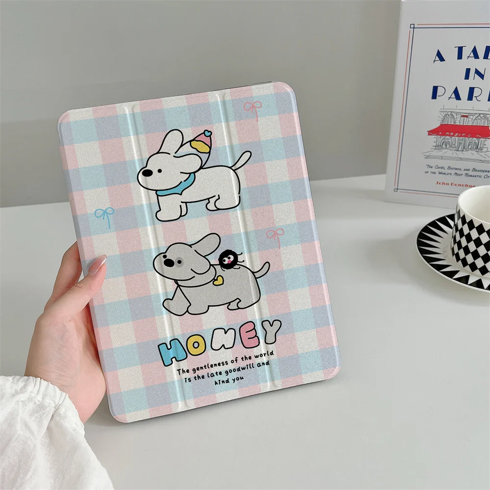 

INS Korean Cute Dog Grid is suitable for iPad A16 2024 11 inch 2025 Air 5/4 10.9-inch iPad 10 9.7 10.2/10.5 Mini 6/5, with pen s