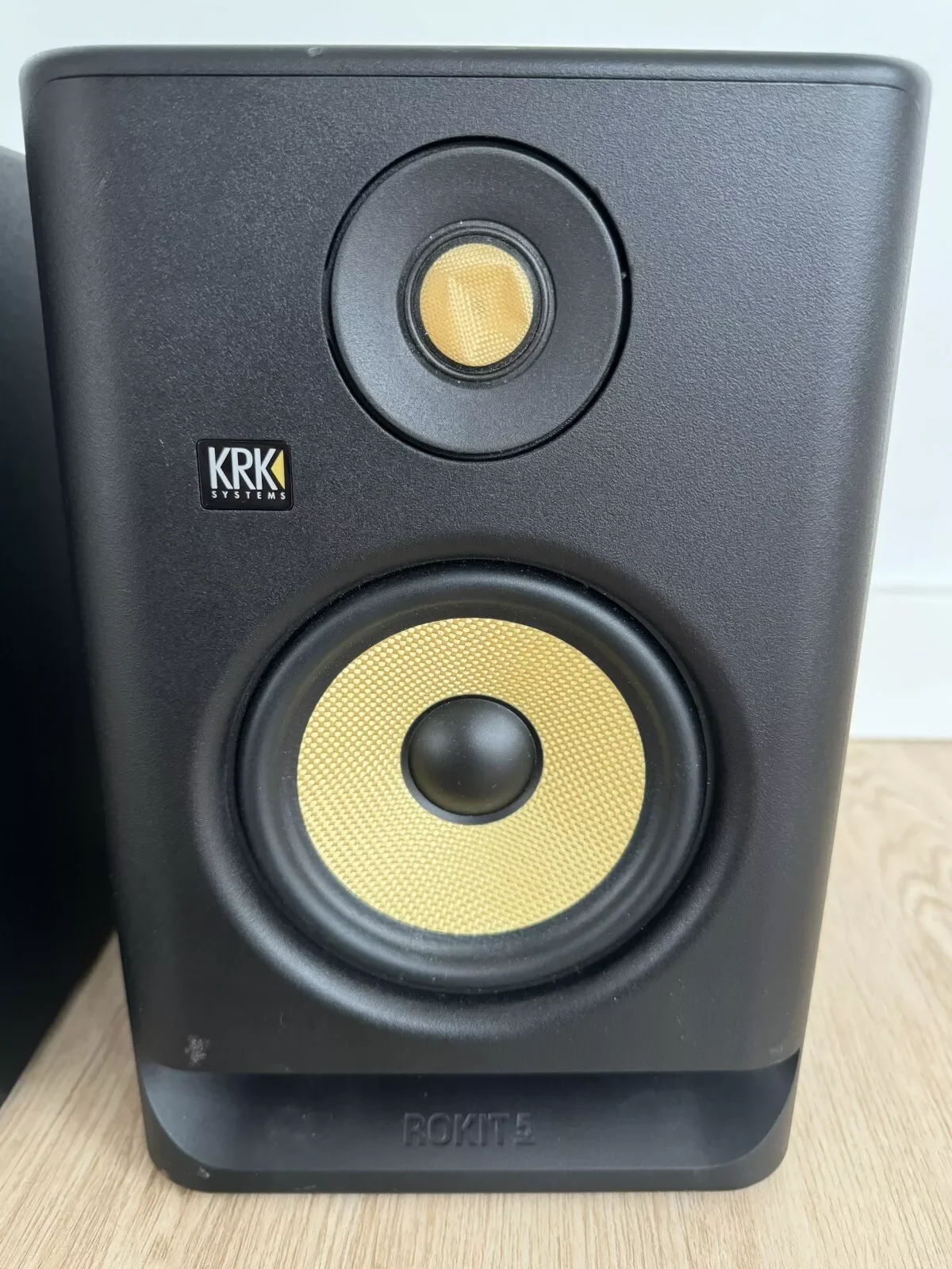 KRK ROKIT 5