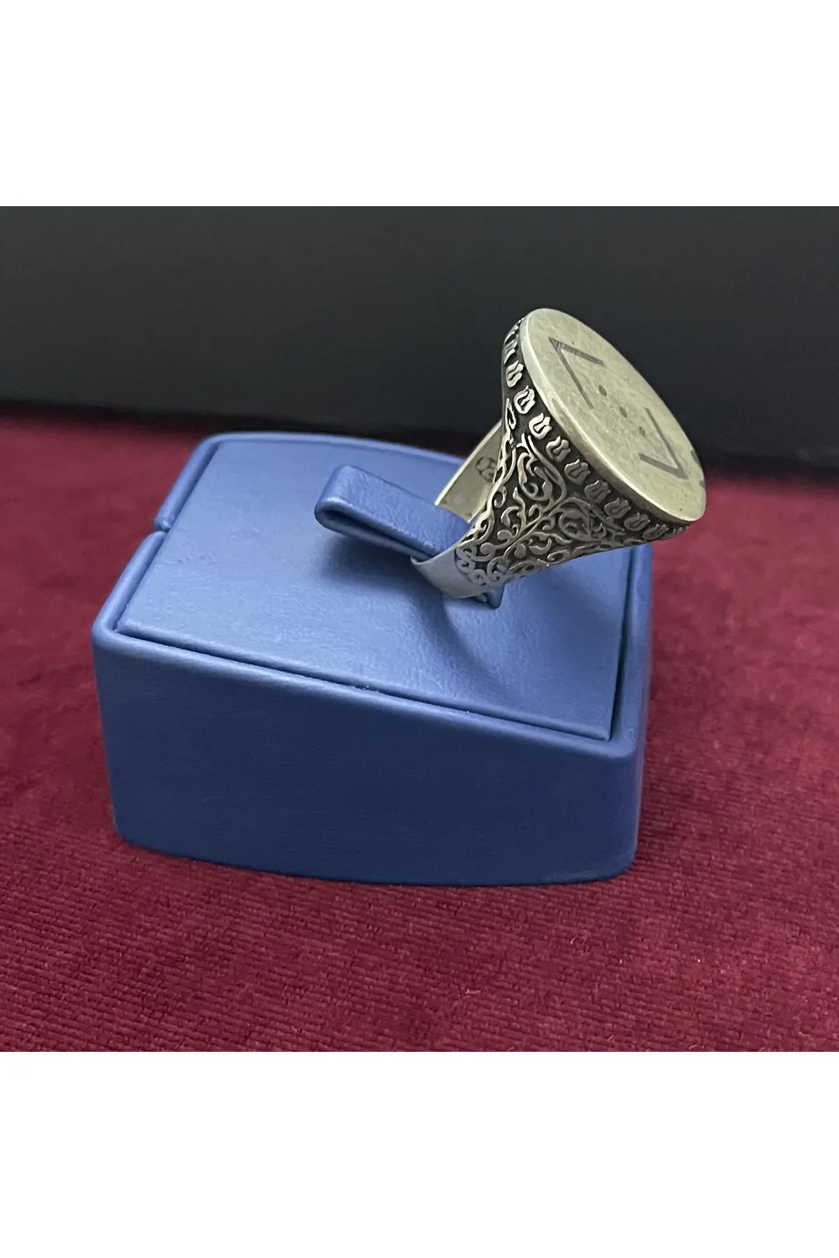 MEN'S SILVER RING WITH ÇUKUR SERIES MOTIF