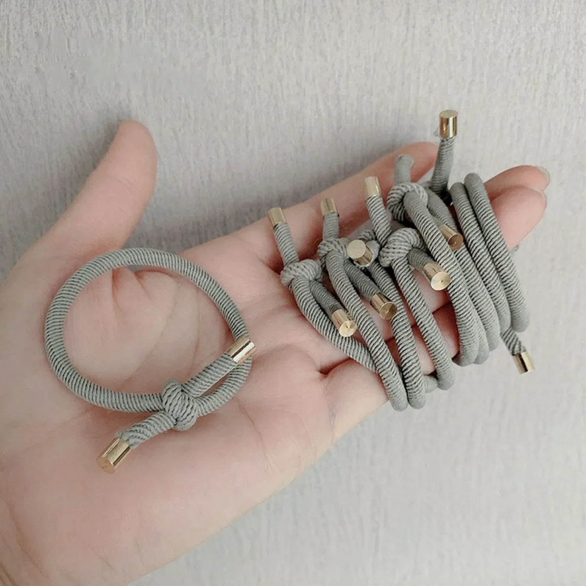10 stuks hoge elastische knoop spiraal elastiekjes haarbanden koffie zwart minimalistisch zacht voor het haar voor veilige paardenstaarten stijlvol duurzaam