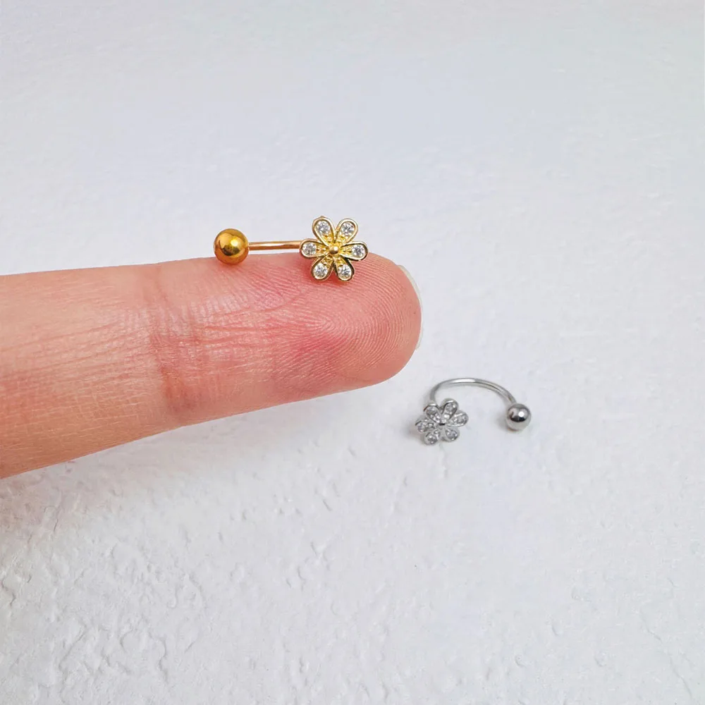 Women's Simple Flower-Shaped Nose Ring, 14K Gold Plated