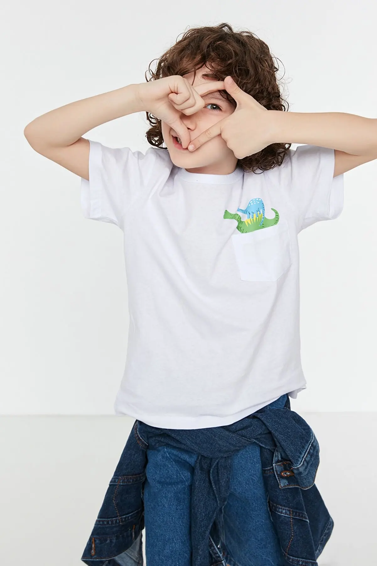 Kaus Rajutan Anak Pria Motif Putih