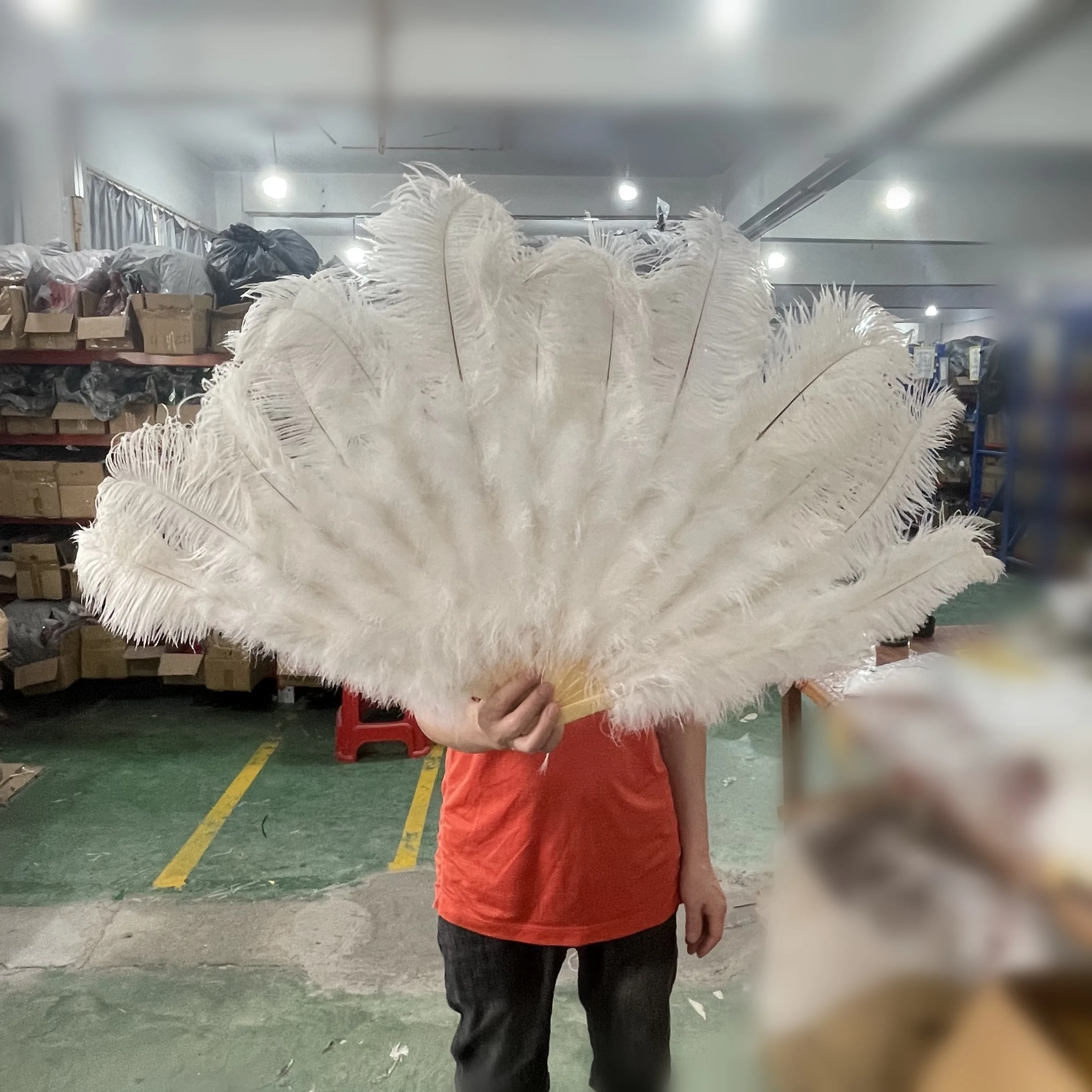 1PC Natural Red Ostrich Hand Feather Fans for Stage Performance Dancer Show Carnival Wedding Party Props Ostrich Plumes Hand Fan