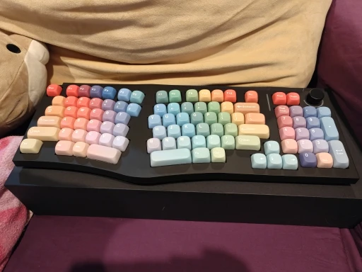 Customer keyboard with keycap set Rhapsody MOA — D***n