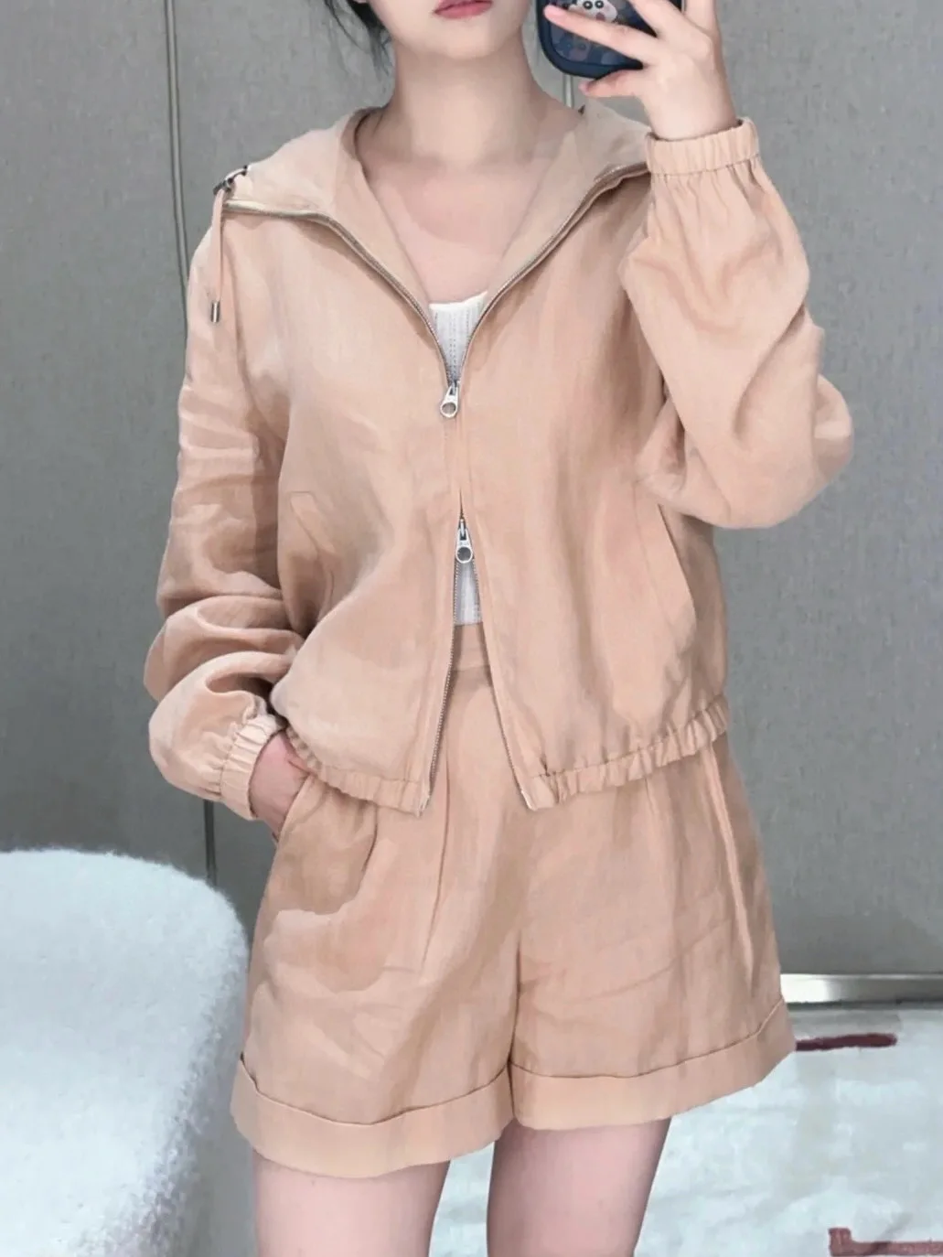 

Casual summer hooded loose zipped windbreaker