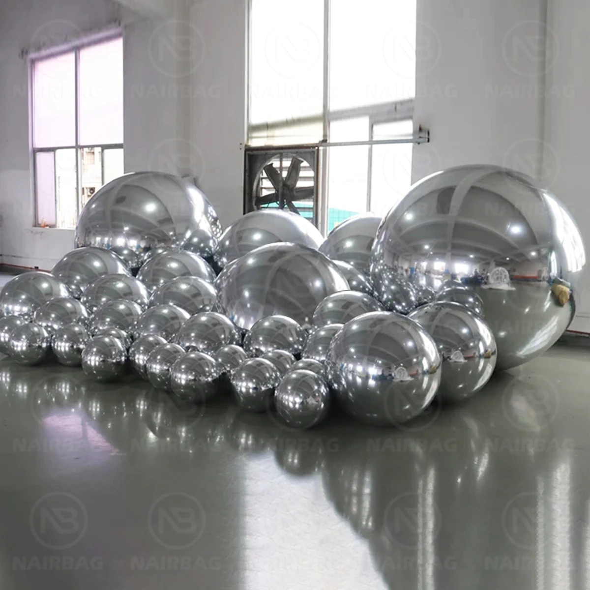 Boule miroir gonflable réfléchissante en PVC, pour fête de mariage, usage Commercial, boule Disco gonflable décorative pour cour de vacances en plein air brillante