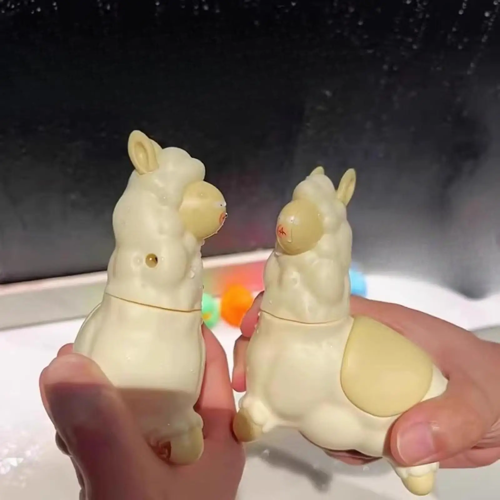 Juguete de pulverización de agua con forma de Alpaca, juguete de playa portátil, juguete de chorro de Alpaca, juguetes para trucos, actividades al aire libre para niños, patio de césped