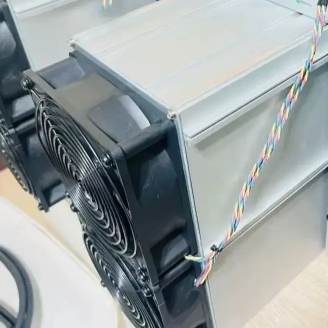 Special Offer Zcash Miner Z15 Pro 820KH/s Metal 2714W | 3.31J/kSOL Best in Market | Limited Stock Available