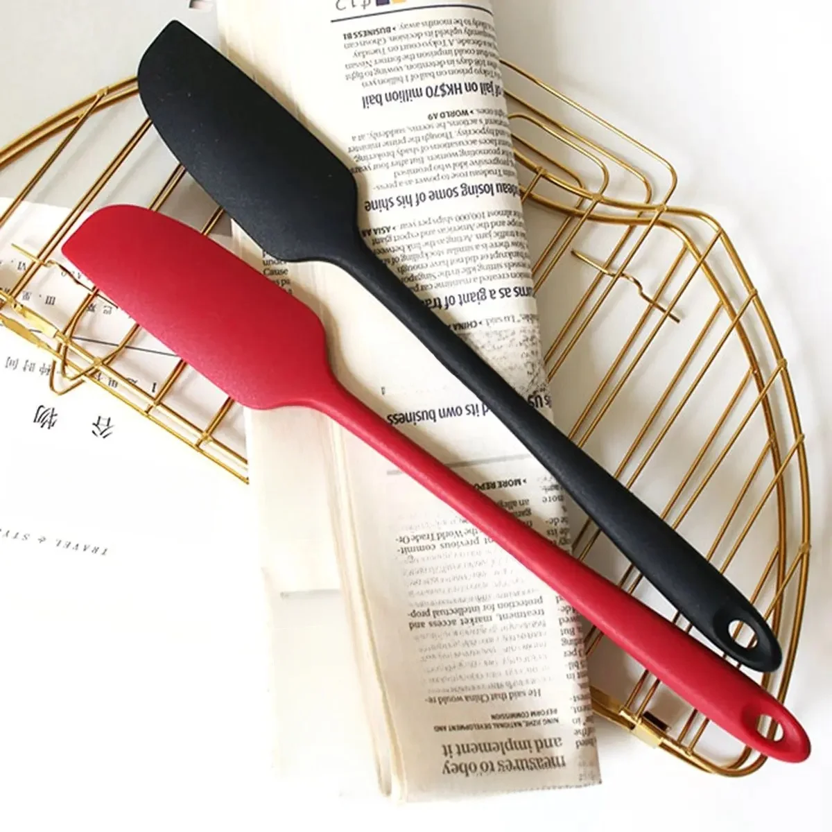 Spatule en silicone à long manche, antiarina, flexible, fine, grattoir, pot, mélangeur, outil de cuisson, centre commercial, crème à gâteau, degré de chaleur