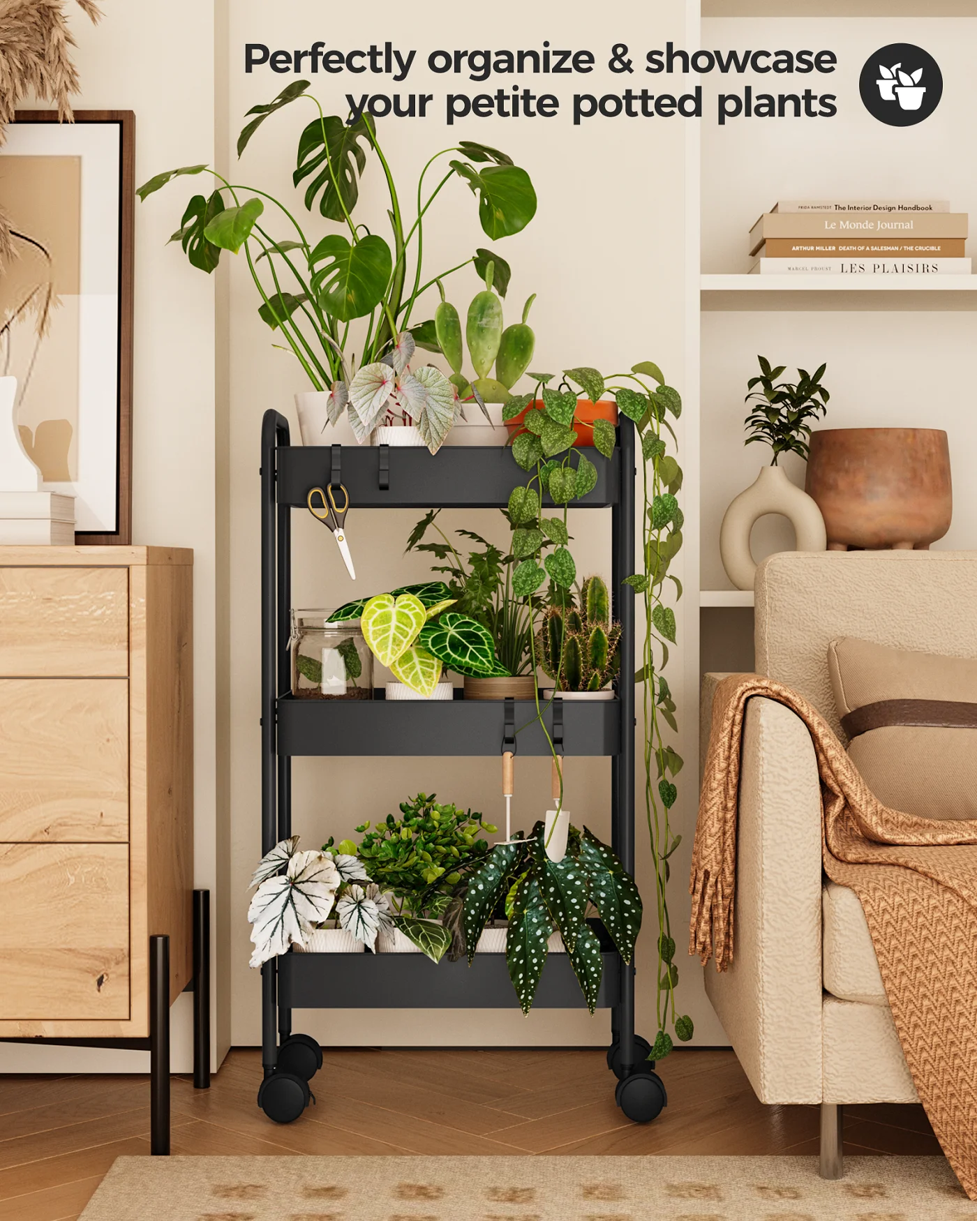 حامل نباتي من 3 طبقات سوداء من Bamworld مع عجلات عربة دوارة معدنية شديدة التحمل رف داخلي وخارجي لغرفة المعيشة وحديقة الشرفة
