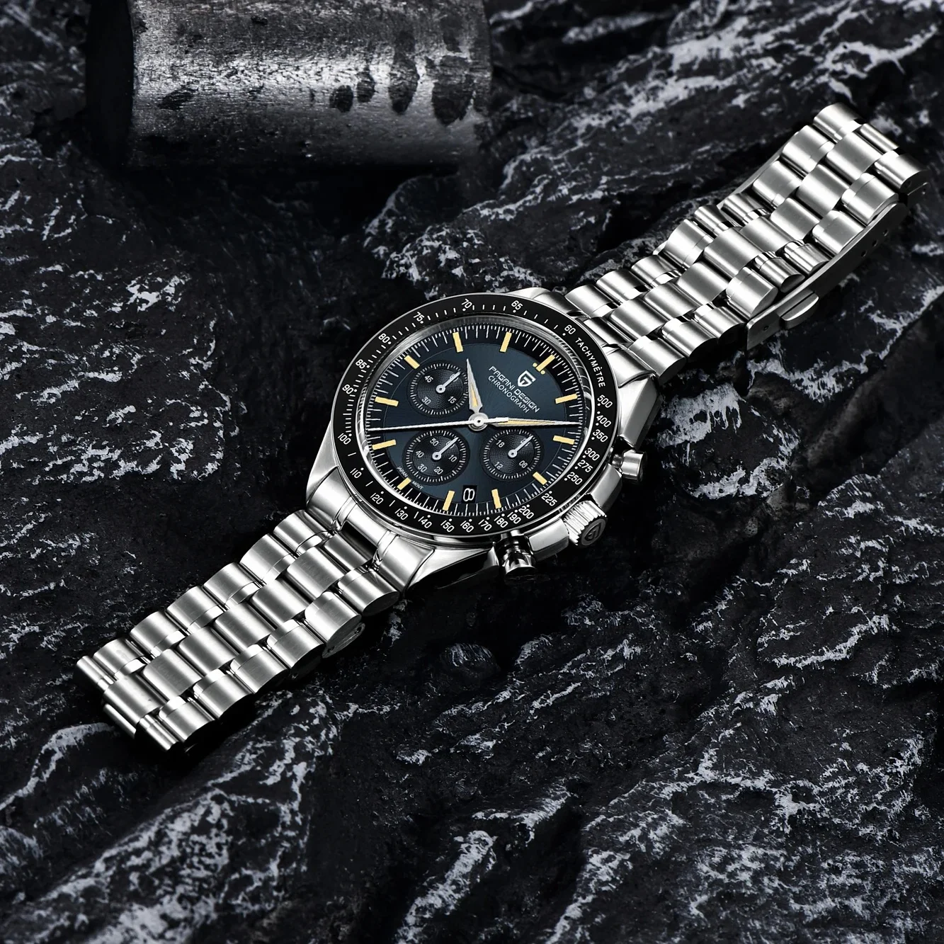 montre sport impermeable – vue détaillée
