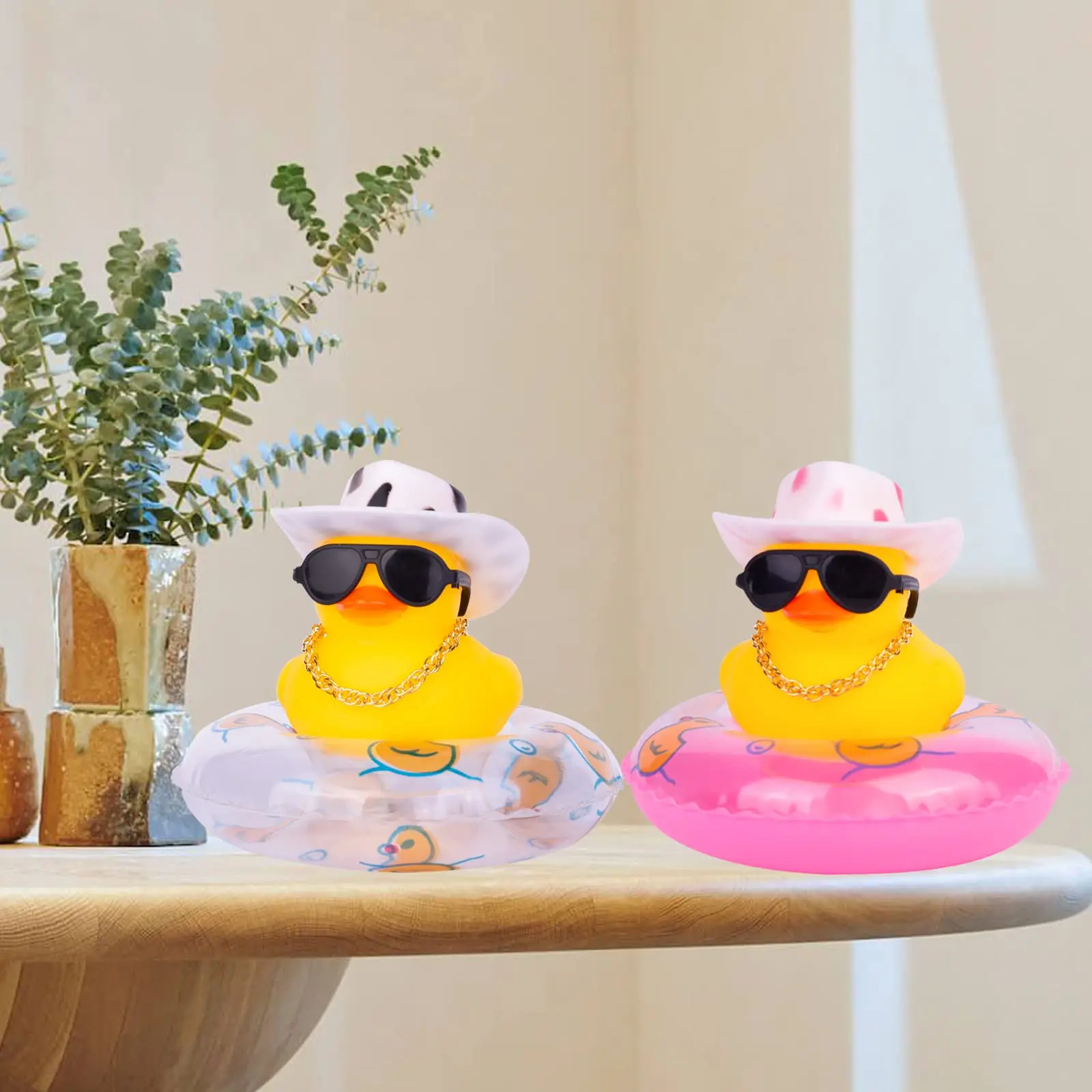 2 Set Car Duck Mini Rubber Duckies Toy Car Dashboard Yellow Jeep Duck Party Favor decorazione per auto accessorio per auto ornamento da tavolo