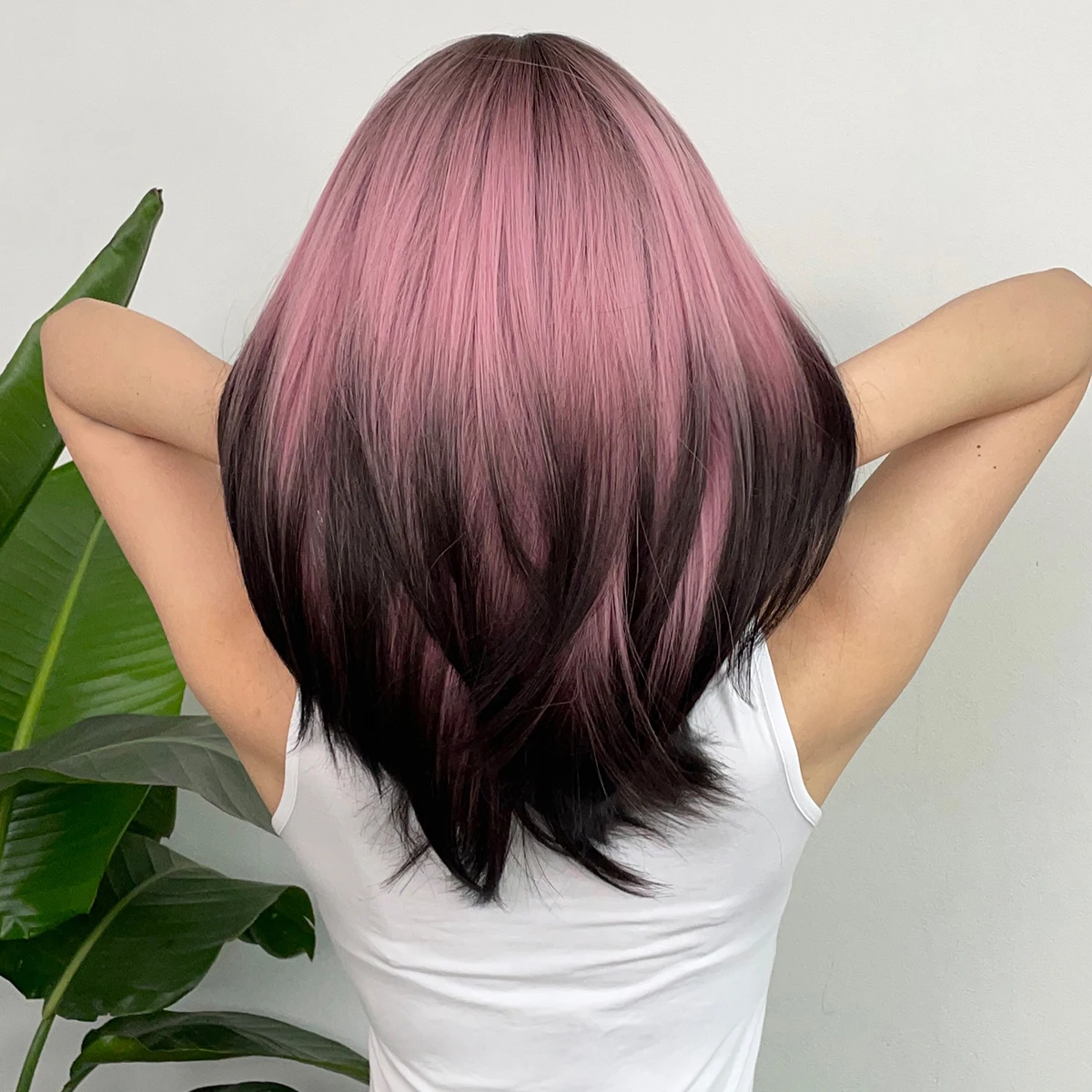 Straight Pink to Black Ombre Synthetic Wigs for Cosplay Long Layered Wig with Bangs for Women Korean Heat Resistant Natural Hair