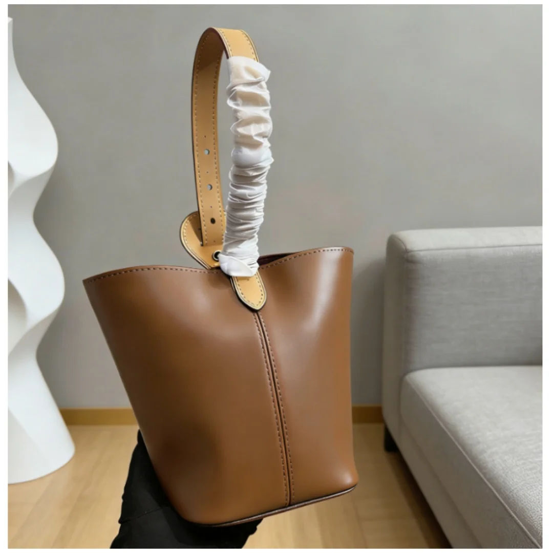 

New Style Size 17*18CM High Quality Women's Fashionable Classic Printed Handheld Cross-body Bucket Bag No Box