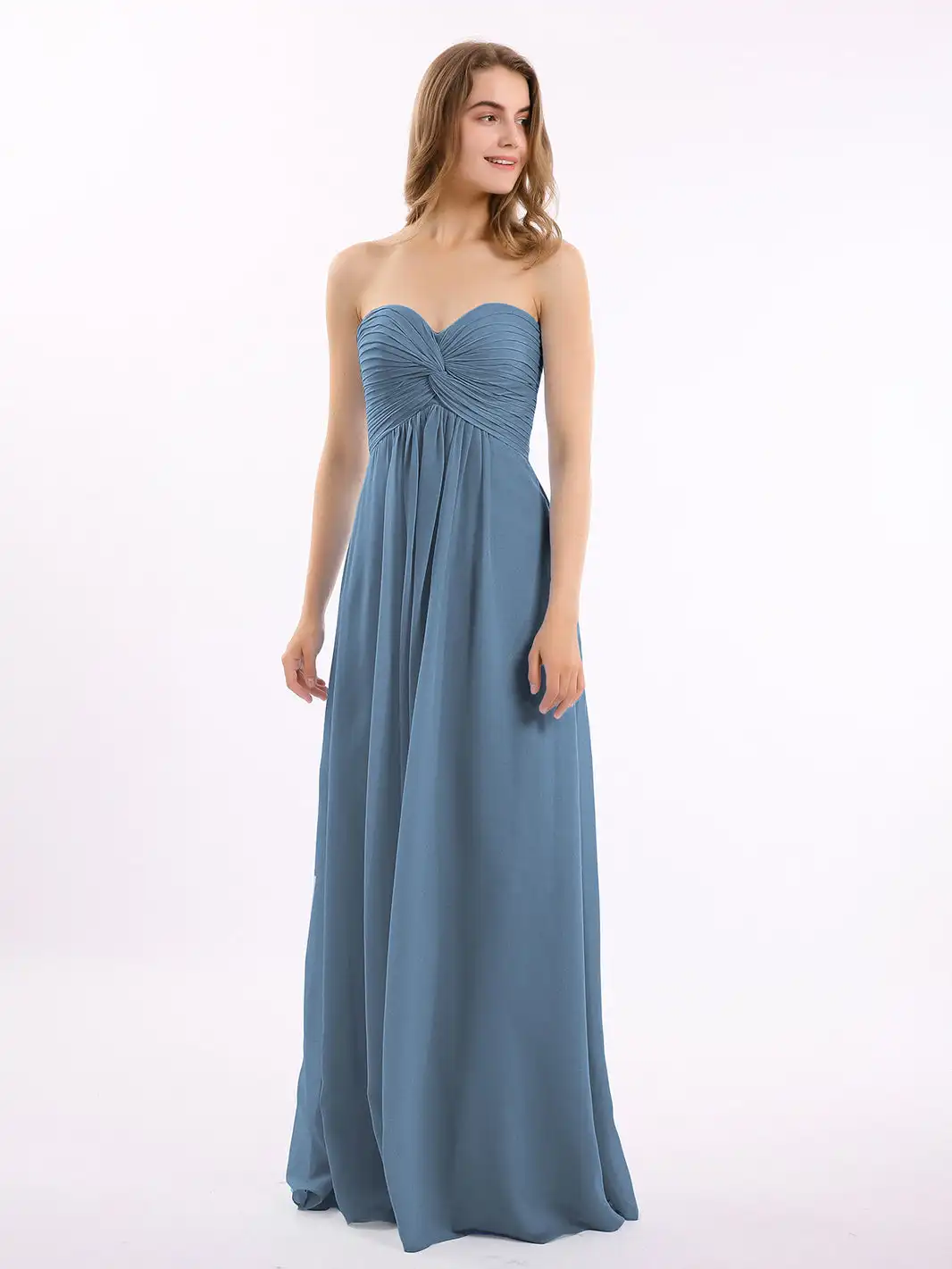 

Strapless Empire Chiffon Bridesmaid Dress With Sweetheart Wedding Cocktail Dresses With Slit Pleated Evening Gowns