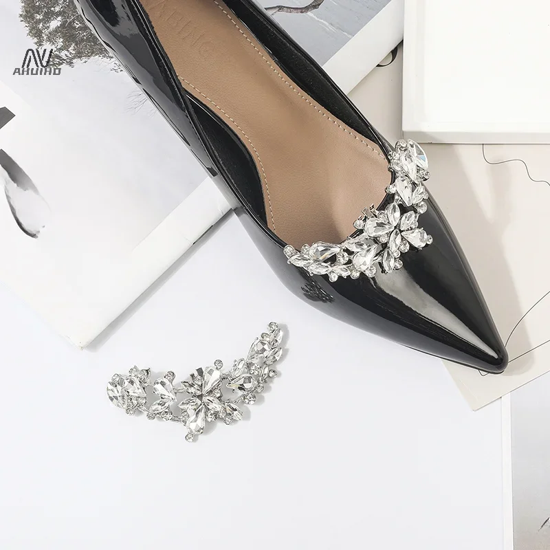 1Pc Buty damskie Kwiatowa klamra DIY Rhinestone Klips do butów Odpinane buty ślubne Wysoki obcas Akcesoria do butów Błyszczące ozdoby do butów — zdjęcie 2