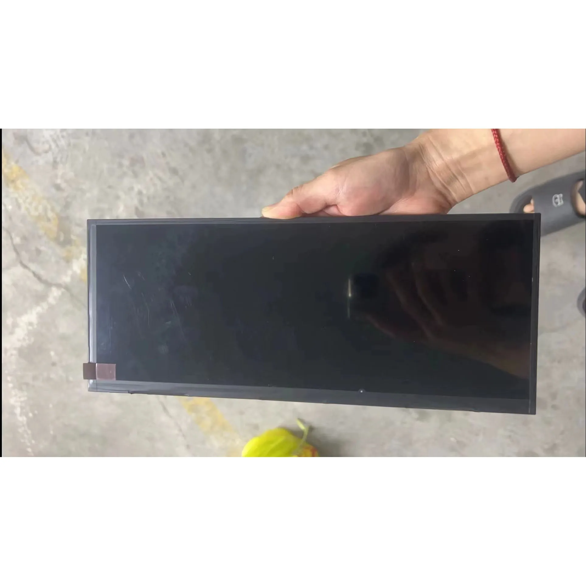 50p0 Ekran Paneli: 10.25 İnch IPS LCD AV123Z7M-N18 ile Tablet Tamirinde Doğru Seçim