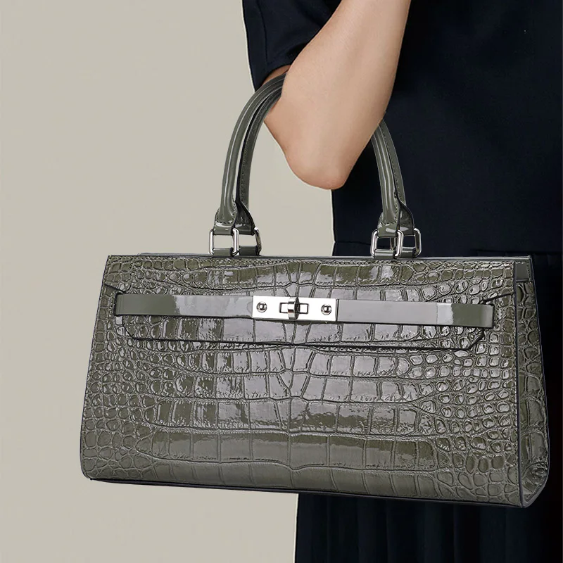 

2024 New Premium Fashion Headlayer Cowhide Crocodile Print Handheld Women's Bag Oblique Straddle Women's Bag