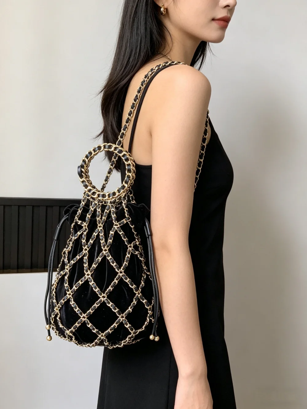Sweet Hollow Bead Woven Shopping Bag Mesh Purse Korean Design Summer French Style Neutral Minimalist Bucket Bag Shoulder Bag