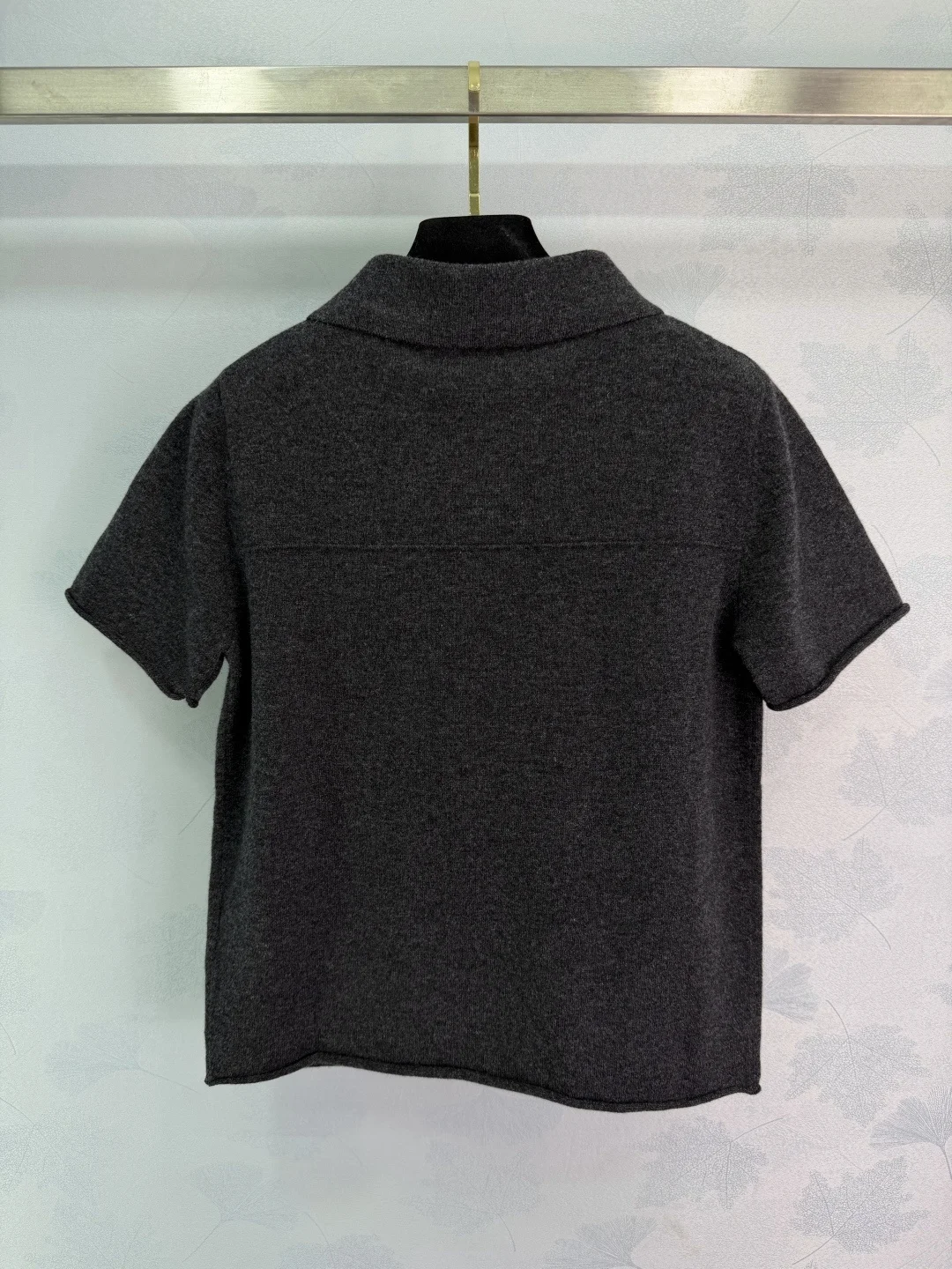 

25 autumn/winter new versatile fashionable pullover round neck short sleeved knitted loose embroidered T-shirt