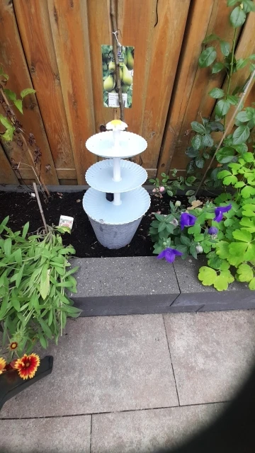 3 Tiered Bird Bath with 3W Solar Pump, DIY Solar Fountain Detachable and Suitable for Bird Bath, Garden Decoration photo review