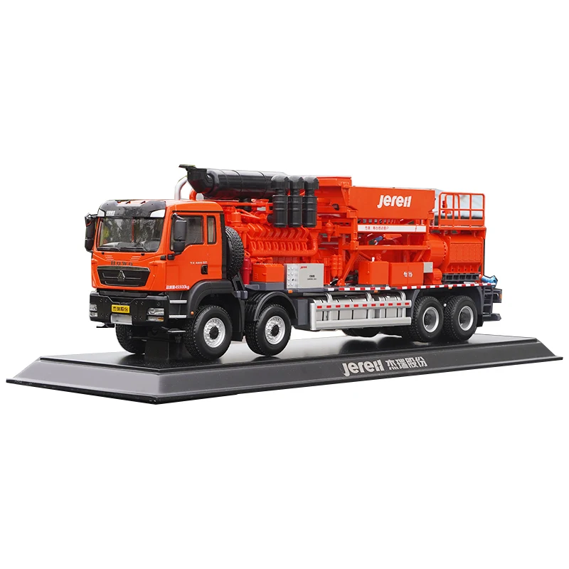 Original factory classic 1:30 Diecast Jerell oil operation transport vehicle truck model large Fracturing truck model for collec