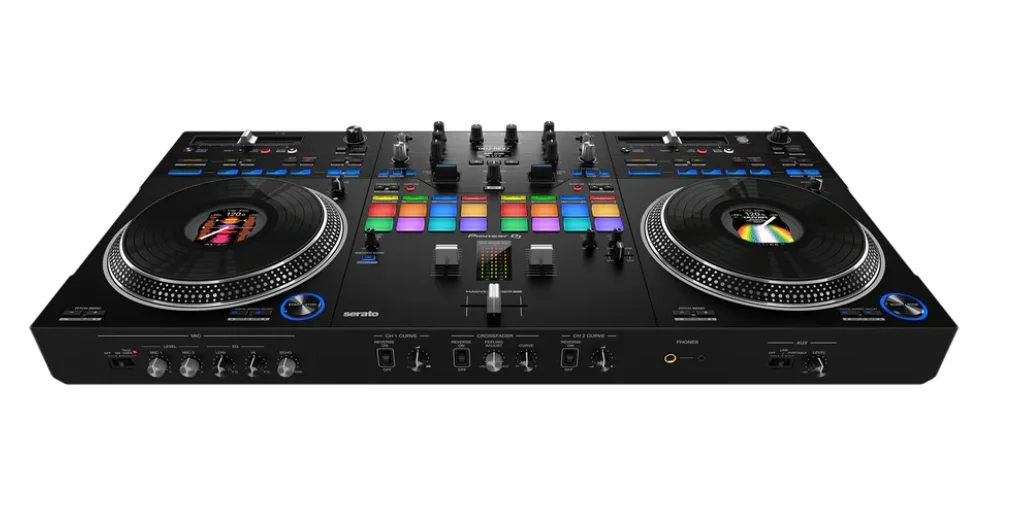 СКИДКОЙ!!!...))) 2-канальный DJ-контроллер Pioneer DDJ-REV7, совместимость Serato DJ Pro и rekordbox