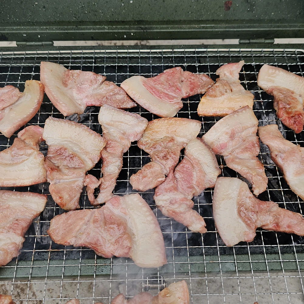 돼지 뒷고기 덜미살 슬라이스 500g 특수부위 아삭아삭 덜미살