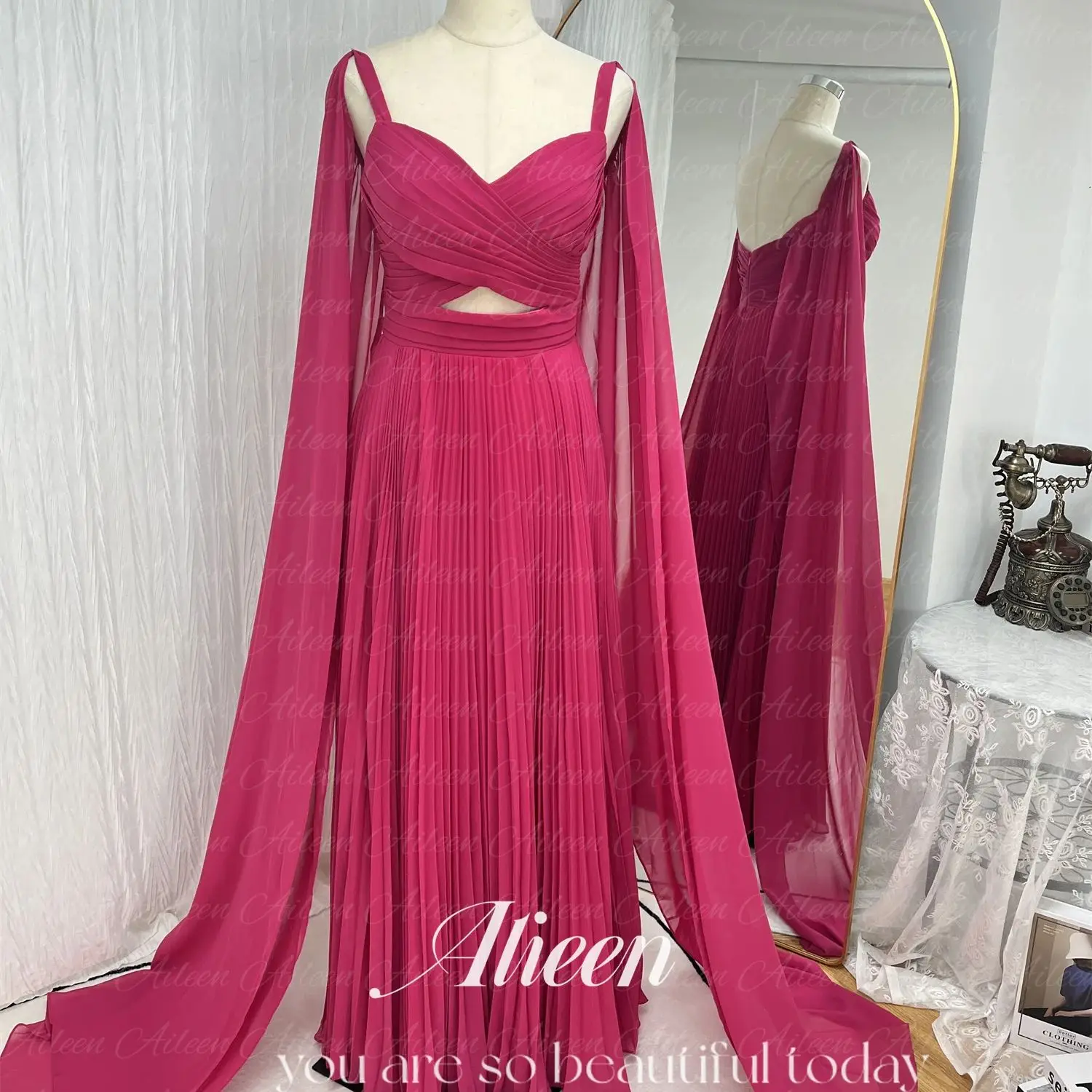 

Aileen Arabic Fuchsia Chiffon Dubai Evening Dresses with Cape Sleeves Elegant Yellow Women Wedding Party Formal Gowns