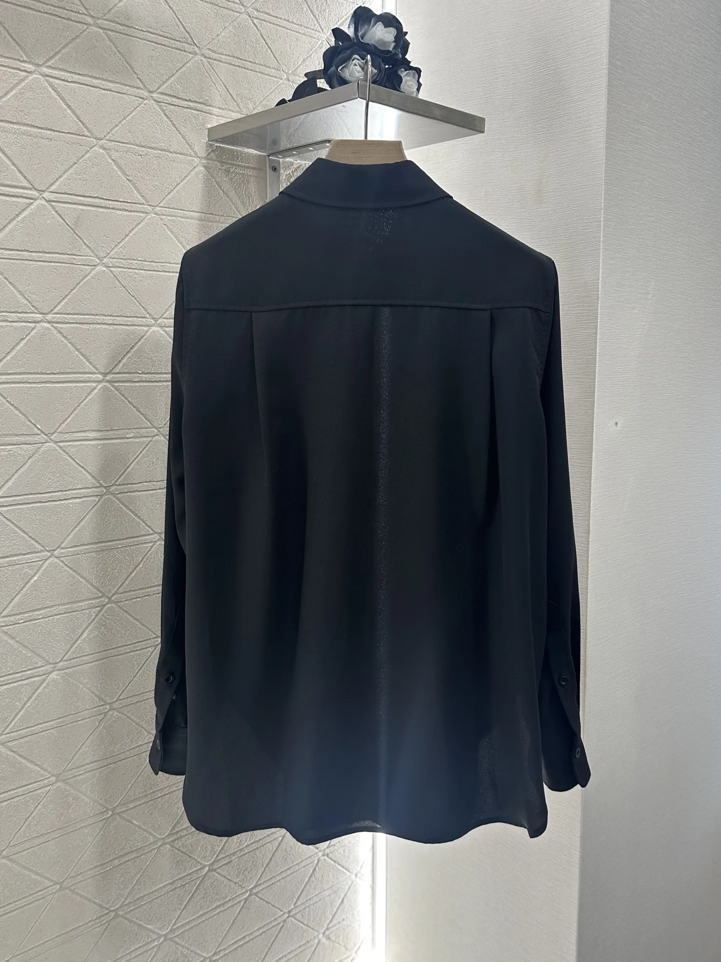 

2025 New Fashionable Simple Mature Long Sleeve Shirt Half Skirt Set