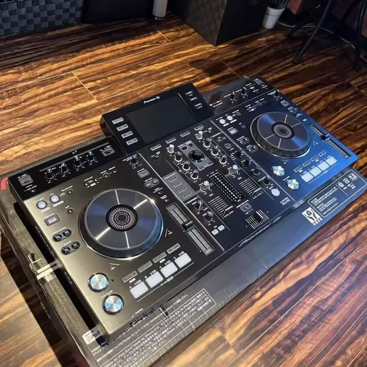

XDJ-RX Универсальная DJ-система, автономный контроллер, 2 канала, из Китая