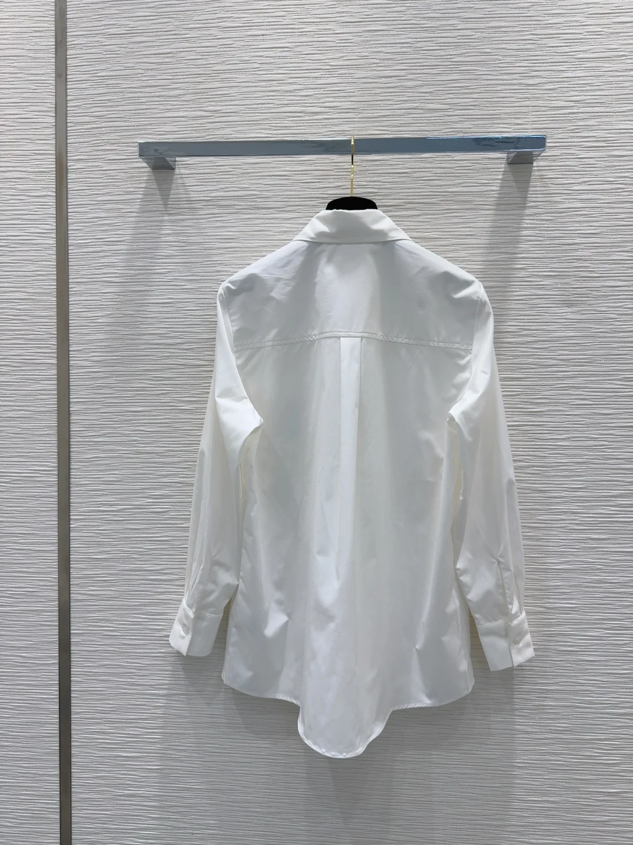 

2025 Summer New Women's Shirt Formal Black and White Slim fit Style Stylish Skinny Commuting Formal Dress Fabric Comfortable W64