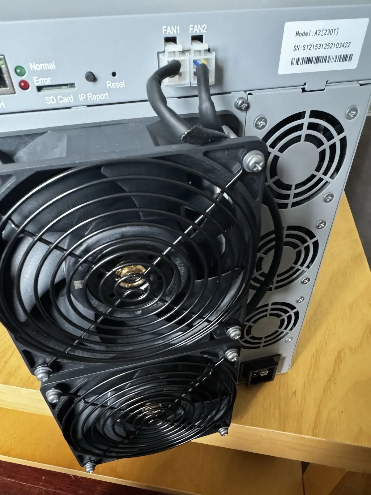 

DCE New Bitdeer SealMiner A2 Pro Air 255TH/s Bitcoin Miner 3790W 14.9J/T SHA-256 ASIC