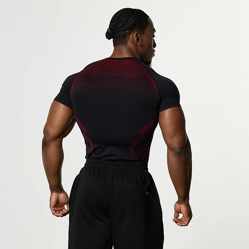 Herren Flammen-Farbverlauf Kompressions-Gym-T-Shirt Schnelltrocknend Atmungsaktiv Hochelastisch Slim Fit Athletisches Lauf- und Trainings-Sportshirt – Detail 4